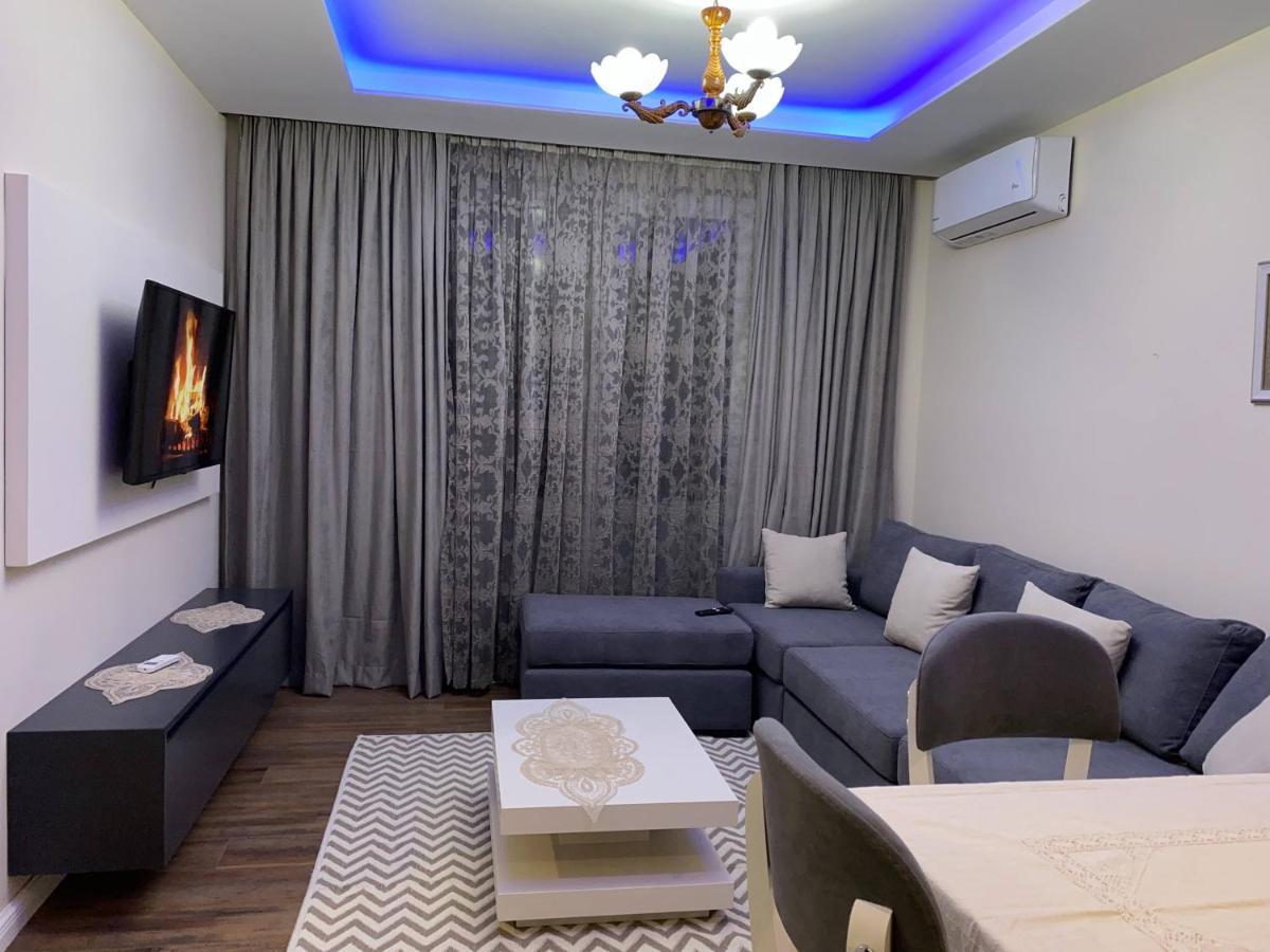 Komatas Modern Apartments In Bllok Area Tirana Exterior foto
