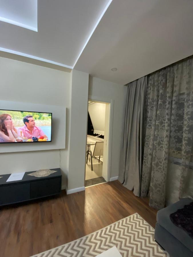 Komatas Modern Apartments In Bllok Area Tirana Exterior foto